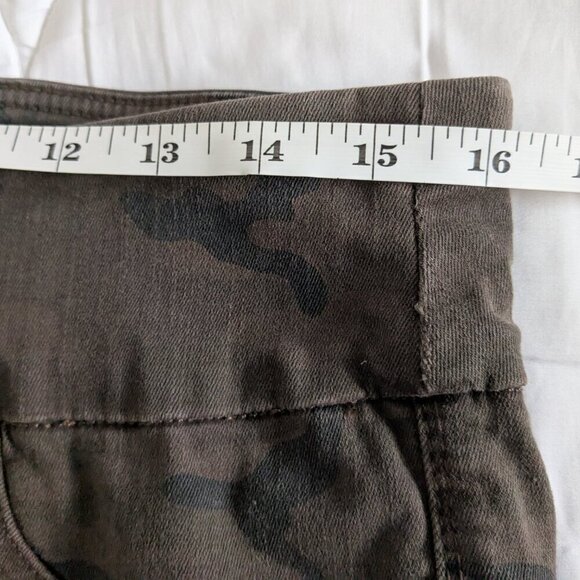 Rock & Republic Pants Size 14 Camouflage Fever Pull-on Jeggings Denim Rx Stretch - Picture 12 of 14